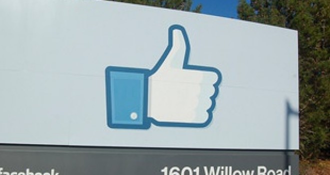 Германские власти интересуются Facebook Германские власти интересуются Facebook